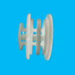 Wear-resistant composite guide pulley for mechanical transmission
