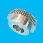 Precision machined metal spur gear with mounting hub for power transmission